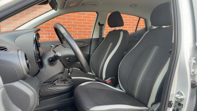 Hyundai I 10 1.0 Comfort Smart Automaat 5 pers. Navigatie Camera