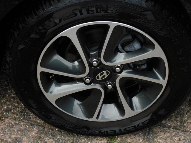 Hyundai I 10 1.0i i-Motion Comfort TOPSTAAT! STUURVERW! STOELVERW! CARPLAY/ANDROID! CLIMA!