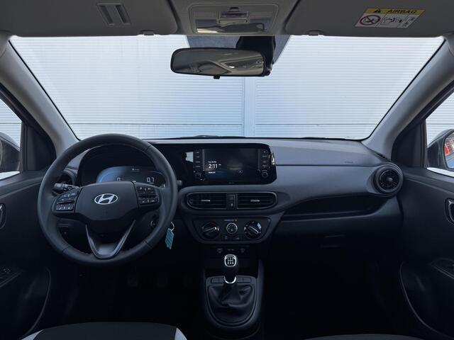 Hyundai I 10 1.0 Comfort Limited ** Nu met ¤ 3.000 Voordeel ** Nieuw uit voorraad leverbaar ** / Navigatie / Airco / Achteruitrijcamera /