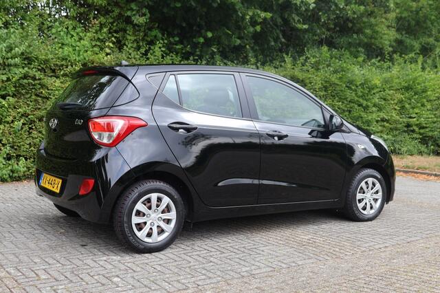 Hyundai I 10 1.0i i-Motion Comf. | Rijklaarprijs | 12 maanden Bovag-garantie