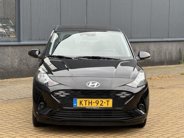 Hyundai I 10 1.2 57KW Comfort Aut Navi, Clima
