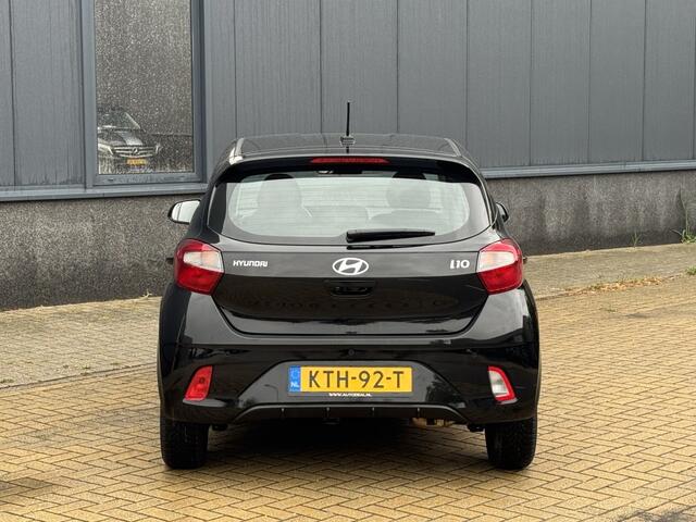 Hyundai I 10 1.2 57KW Comfort Aut Navi, Clima