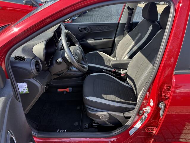 Hyundai I 10 1.0 Comfort Smart Automaat 5 zitplaatsen