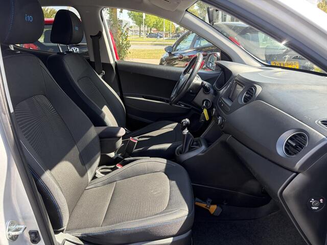 Hyundai I 10 1.0i i-Motion Go! 2016 ?Navi?Clima?Cruise?Recent beurt gehad?2eEigenaar?5 Deurs?N.A.P?Weinig km?Zeer Zuinig?Apk tot 03-2027