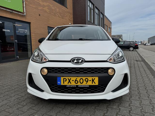 Hyundai I 10 1.0i i-Motion Airco, weinig km, nieuwe banden