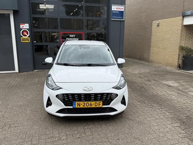 Hyundai I 10 1.0 Comfort Smart 5-zits Automaat / Airco/ Navigatie/ Cruise/ Apple Carplay/ Camera/ LED