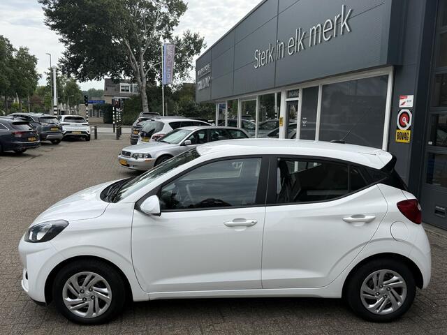 Hyundai I 10 1.0 Comfort Smart 5-zits Automaat / Airco/ Navigatie/ Cruise/ Apple Carplay/ Camera/ LED