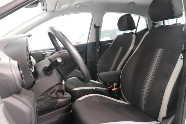 Hyundai I 10 1.0 Comfort | Airco | Apple Carplay / Android Auto Navigatie | Cruise control |