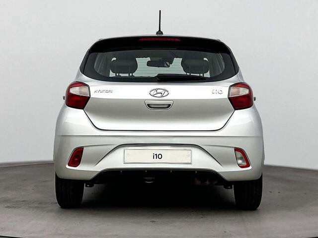 Hyundai I 10 1.0 Comfort | Cruise control | Parkeersensoren | Lane assist | Airco |
