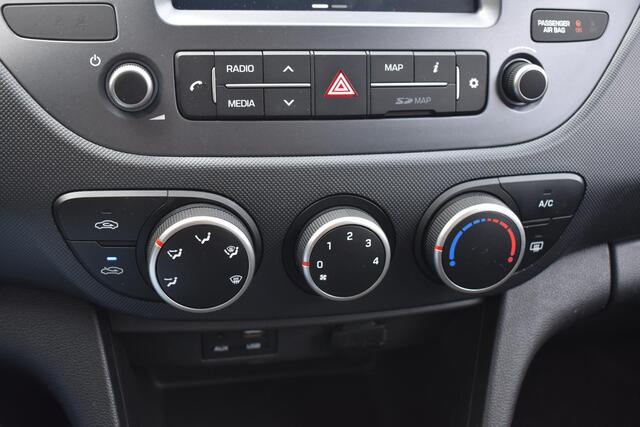 Hyundai I 10 1.0i Comfort 1e Eigenaar | Navigatie | Airco | 12 mnd BOVAG garantie | Whatsapp 06-53188999