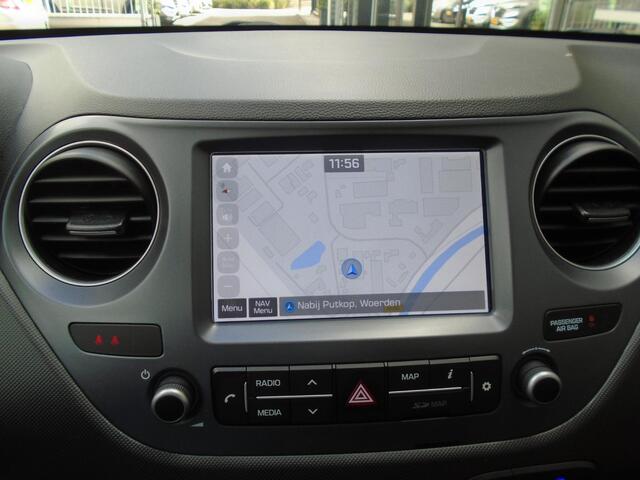 Hyundai I 10 1.0i Comfort & navigatie groot scherm