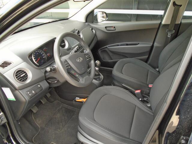 Hyundai I 10 1.0i Comfort & navigatie groot scherm