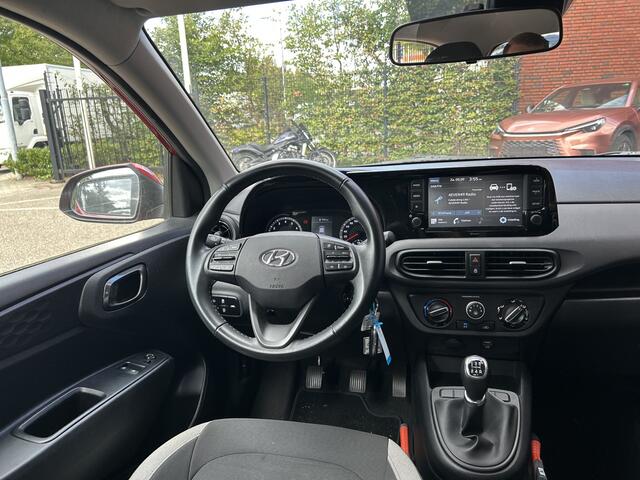 Hyundai I 10 1.0 Comfort 1e EIGENAAR!! // APPLE CARPLAY / ANDROID AUTO // CRUISE // ELEK. RAMEN // LMV