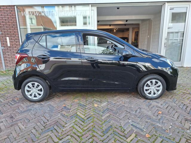 Hyundai I 10 1.0i i-Motion 5Drs /54.000 Km/1e Eig/Airco/Garantie