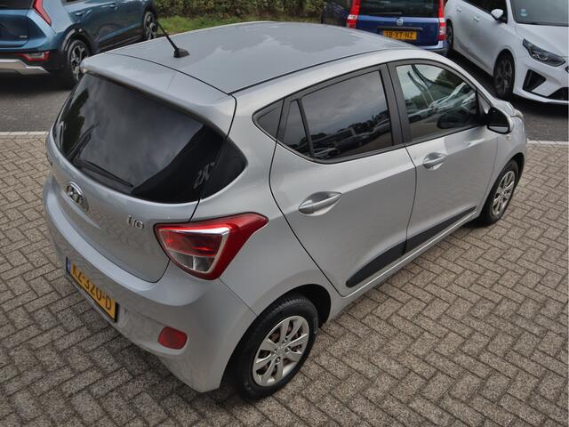 Hyundai I 10 1.0i i-Motion Go! | Navigatie | Cruise Control | Climate Control |