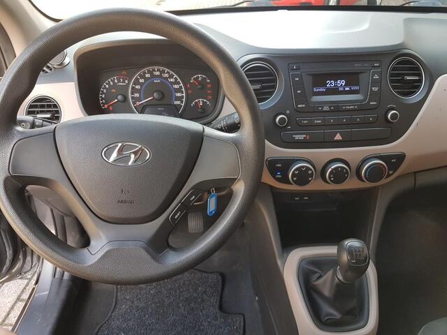 Hyundai I 10 1000i 5 DEURS AIRCO SPLINTER NIEUWE MOTOR