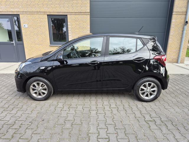 Hyundai I 10 1.0i Comfort | LM velgen | Airco | Navi | Cruise |