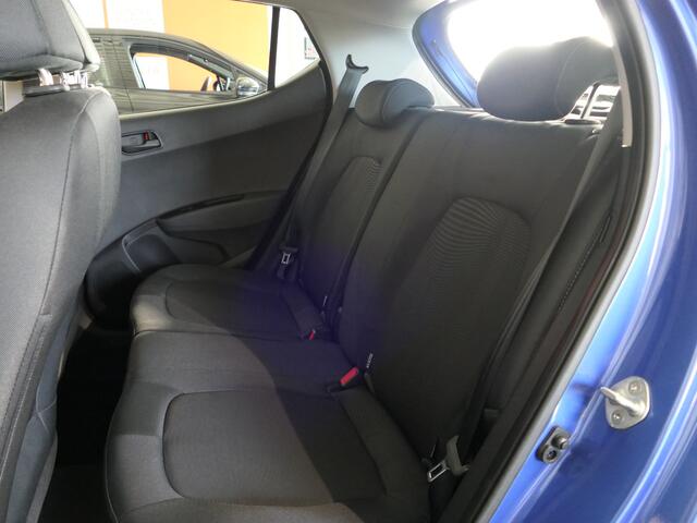 Hyundai I 10 1.0i Comfort - Apple carplay/ Android auto - DAB - Sensor achter - Navi