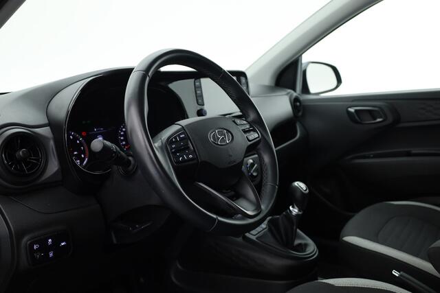Hyundai I 10 1.0 Comfort | Rijklaar! | Cruise Control | All Season | Lane Assist | DAB | Apple CarPlay & Android Auto
