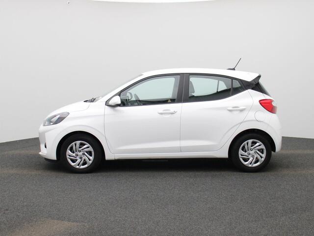 Hyundai I 10 1.0 Comfort | Apple Carplay & Android Auto | DAB-Radio | Automatische Verlichting | Airconditioning | Cruise Control | Lane Assist | Multifunctioneel Stuurwiel | Lederen Stuurwiel & Versnellingspook