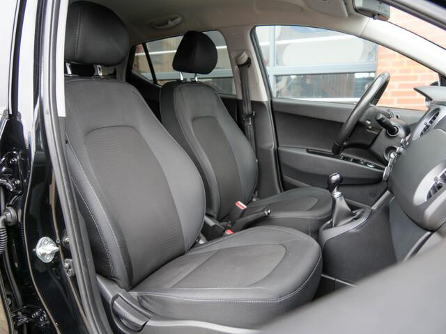 Hyundai I 10 1.0i Premium | TREKHAAK | APPLE CARPLAY / ANDROID AUTO |