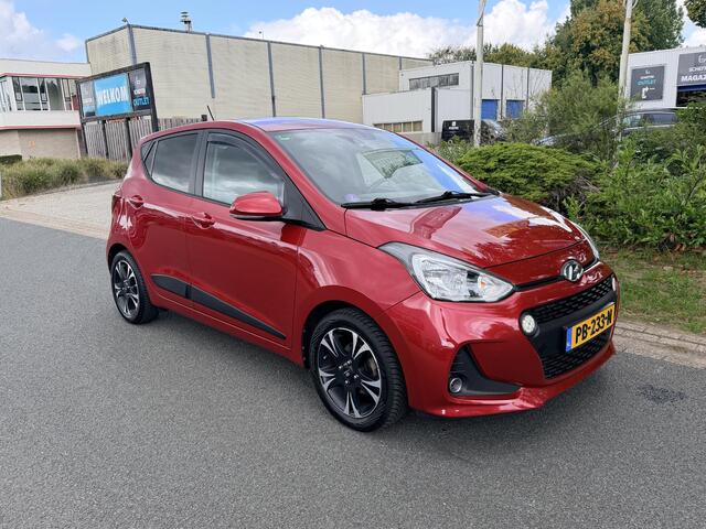 Hyundai I 10 1.0i i-Premium NavigatieoAircooCruise