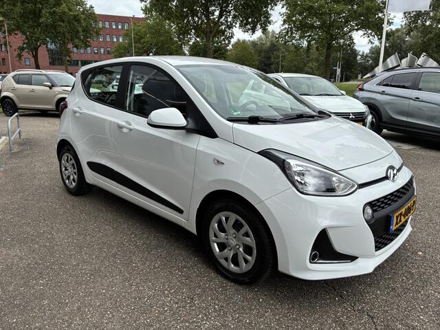 Hyundai I 10 1.0i Comfort | All seasons