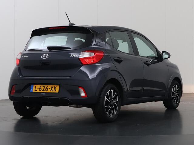 Hyundai I 10 1.0 Comfort Smart Automaat | Navigatie | Achteruitrijcamera | Cruise Control | Lichtmetalen velgen | – foto 2