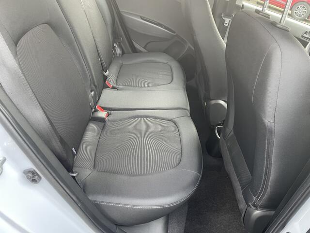 Hyundai I 10 1.0i Comfort + NAVI AUTOMAAT*RIJKLAARPRIJS* – foto 10