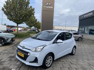 Hyundai I 10 1.0i Comfort + NAVI AUTOMAAT*RIJKLAARPRI