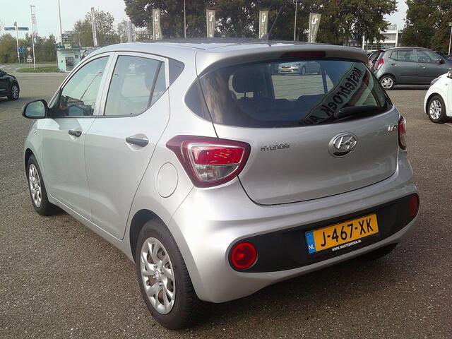 Hyundai I 10 1.0i i-Motion Comfort Staat in Hardenberg – foto 3