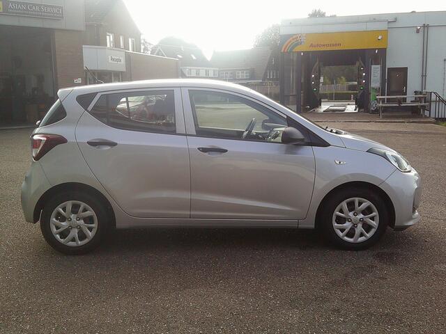 Hyundai I 10 1.0i i-Motion Comfort Staat in Hardenberg – foto 6
