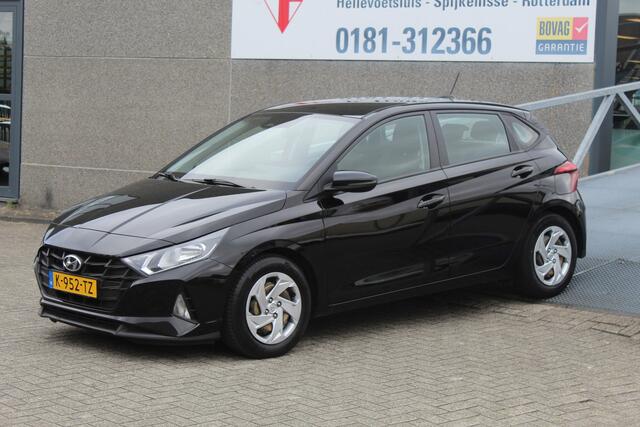 Hyundai I 20 1.2 MPI i-Motion Airco/Cruise control/Lane assist/DAB/Bluetooth/Multifunctioneel stuurwiel/Elektrische ramen/Elektrisch verstelbare spiegels.