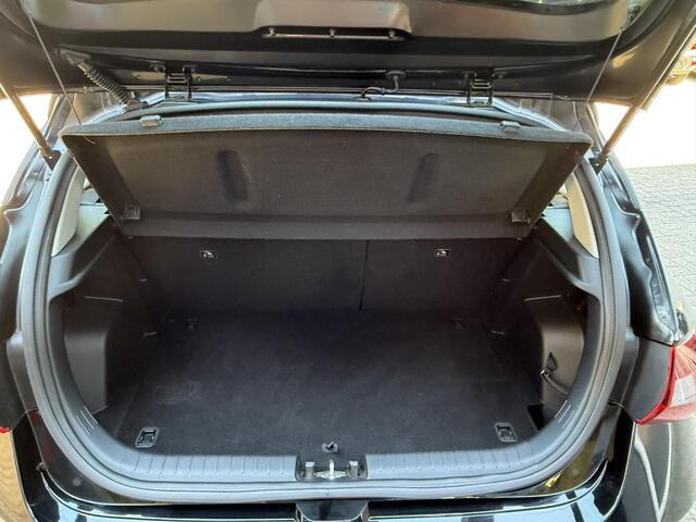 Hyundai I 20 1.2 MPI i-Motion / Airco/ Bleutooth/ Cruise/ Elektrische ramen