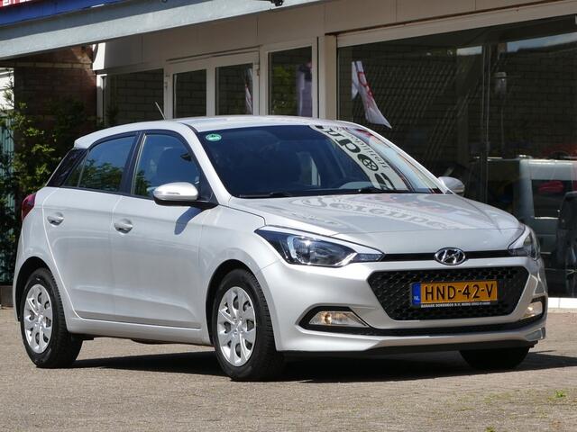 Hyundai I 20 1.2 HP i-Motion airco | all-season-banden