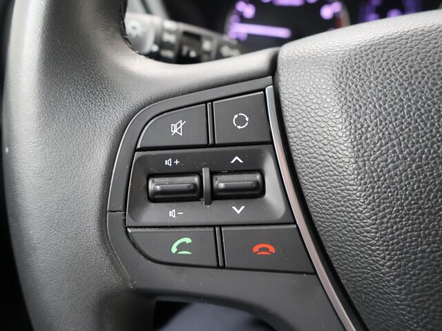 Hyundai I 20 1.0 T-GDI Comfort | Multifunctioneel stuurwiel | Cruise control | Automatische verlichting | Inklapbare spiegels | Dab+ | Bluetooth | Navigatie | Parkeersensoren | Achteruitrijcamera | Laneassist |