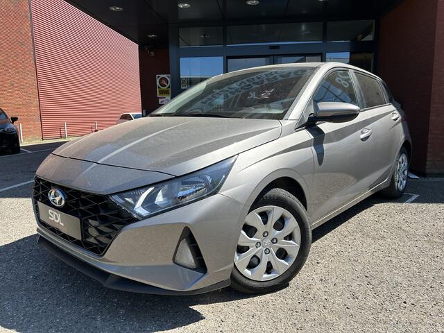 Hyundai I 20 1.0 T-GDI Comfort // APPLE CARPLAY / ANDROID AUTO // CAMERA // PDC // CRUISE // DAB