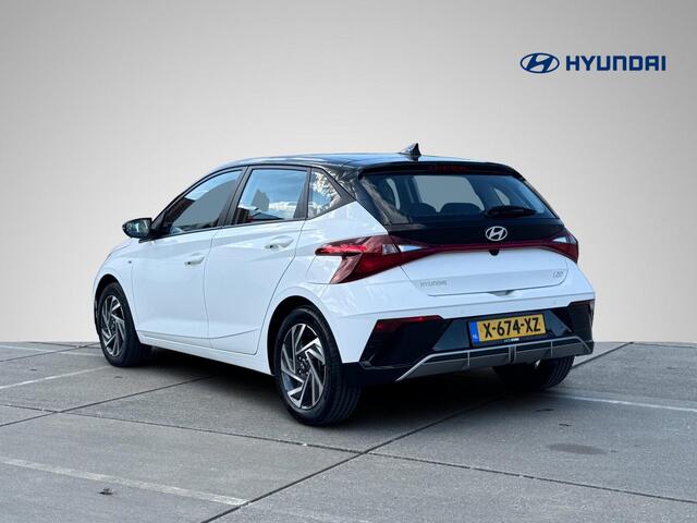 Hyundai I 20 1.0 T-GDI Comfort Smart Automaat NIEUW MODEL! | Two-Tone Lakkleur | Navigatie Full-Map | Dodehoek Detectie | Camera | Apple Carplay/Android Auto | Rijklaarprijs!