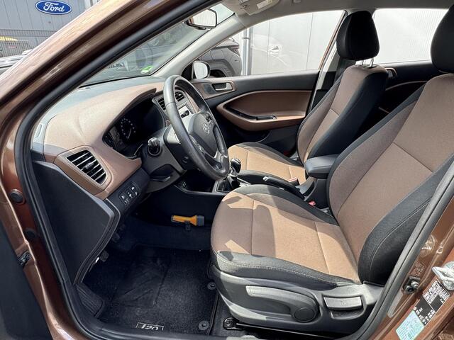 Hyundai I 20 1.0 T-GDI Comfort / 1e eig. / Navigatie / Climate Control / Cruise Control / Camera achter + parkeersensoren achter /