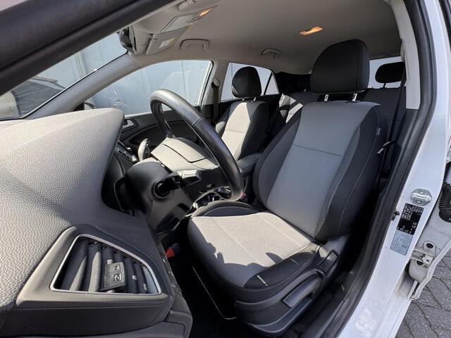 Hyundai I 20 1.0 T-GDI Comfort / Navigatie + Apple Carplay/Android Auto/ Climate Control/ LM Velgen / Getinte Rame