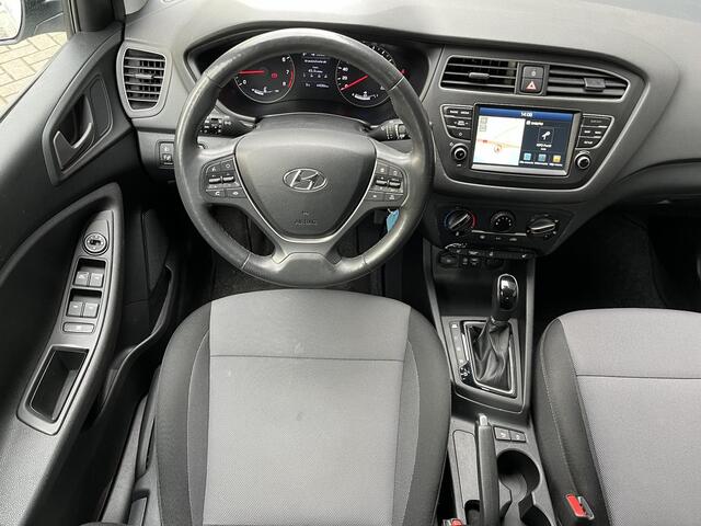 Hyundai I 20 1.0 T-GDI 100PK Automaat Comfort | Geïntegreerde navigatie | Android Auto Apple Carplay | Camera & Pdc | Stoel & stuurverwarming |