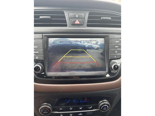 Hyundai I 20 1.0 T-GDI Comfort | Nieuw Binnen | Navigatie | Camera | Climate Control | APK 10-11-2026 |