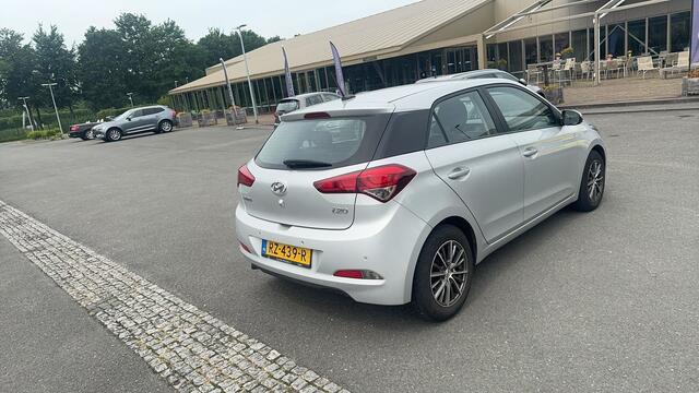 Hyundai I 20 1.0 T-GDI 100pk Comfort / Camera / Navigatie / Cruise Control