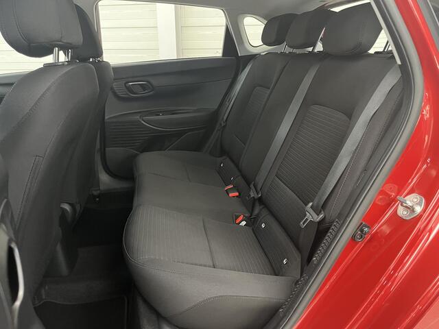 Hyundai I 20 1.0 T-GDI Comfort Smart / Herwers Onderhouden / Fabrieksgarantie t/m 06-2026 / Navigatie / Camera / Cruise Control / Airco /