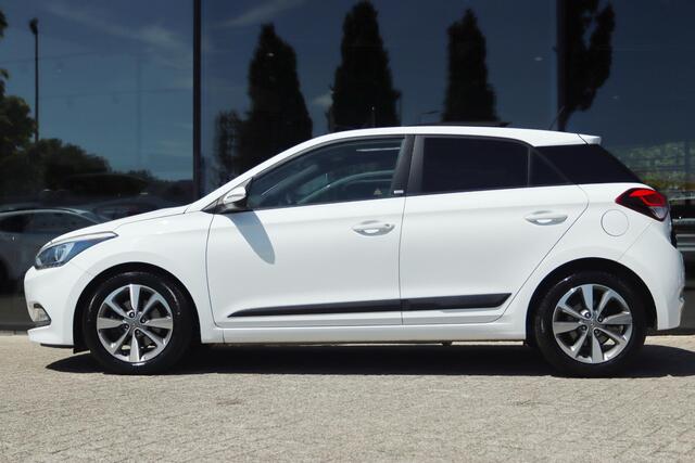 Hyundai I 20 1.0 T-GDI 120PK PREMIUM | PANO | CAMERA | NAVI | CRUISE | CLIMATE
