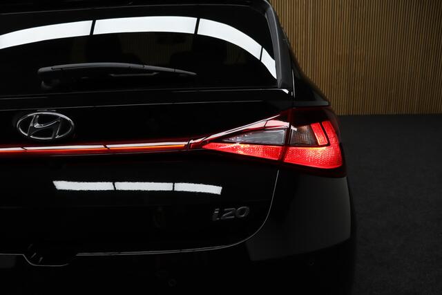 Hyundai I 20 1.0 T-GDI Comfort Smart | 30 Years Edition | Cruise-control | Google Navigatie | Camera | Apple Carplay & Android Auto | All-season Banden | Stoelverwaming