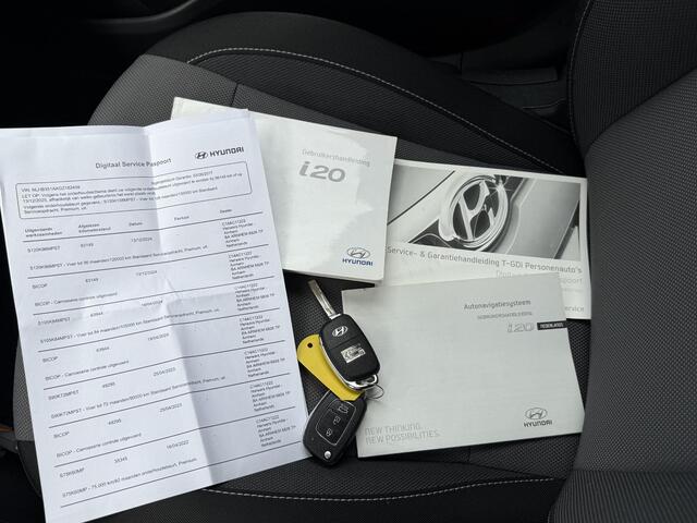 Hyundai I 20 1.0 T-GDI Go! / Navigatie / Airco / Achteruitrijcamera / Lichtmetaal / Multifunctioneel Stuur / NL Auto /