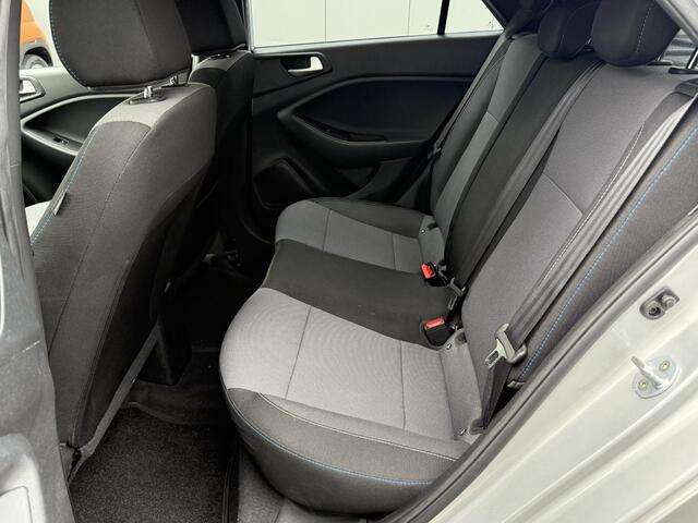 Hyundai I 20 1.0 T-GDI Go! / Navigatie / Airco / Achteruitrijcamera / Lichtmetaal / Multifunctioneel Stuur / NL Auto /