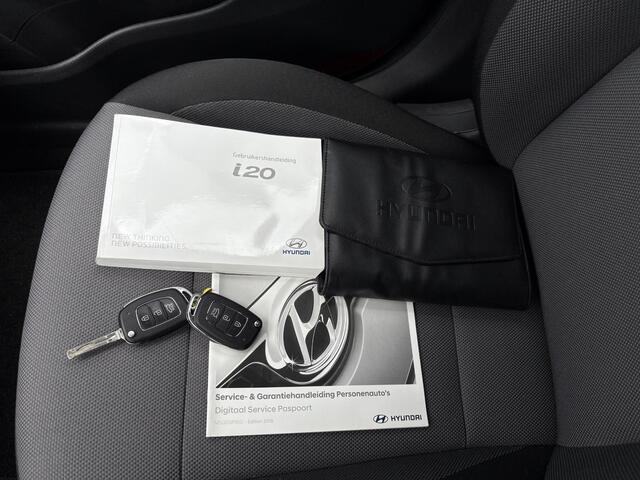 Hyundai I 20 1.0 T-GDI Comfort / Apple carplay/Amdroid Auto / All Season banden / Cruise Control / Airco /