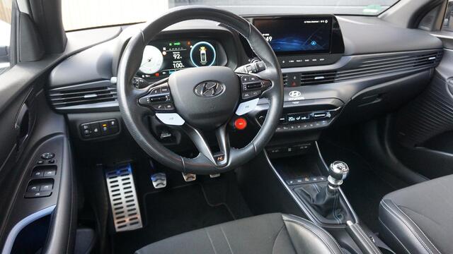 Hyundai I 20 1.6 N-Performance 231pk & 378nm Virtual Cockpit 18inch LM LED BOSE Stoel/Stuurverwarming *Nieuwstaat* 48003km!